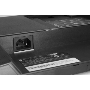 [gebraucht]  HP P22h G4 Monitor 21,5 Zoll IPS, Full HD 1920x1080 16:9, 5 ms, HDMI/DP/VGA
